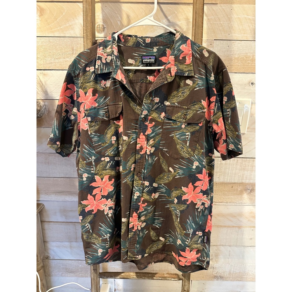 Patagonia Mens L Organic Cotton Tropical Floral Button Down Shirt Brown Pink